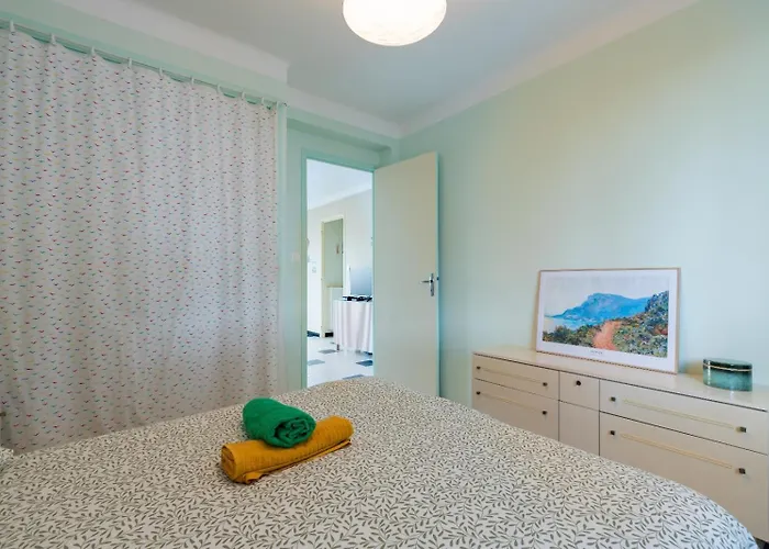 Les Jacinthes - Spacious Sea View